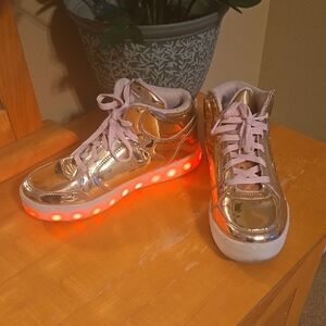 Metallic Pink Light-Up Skechers